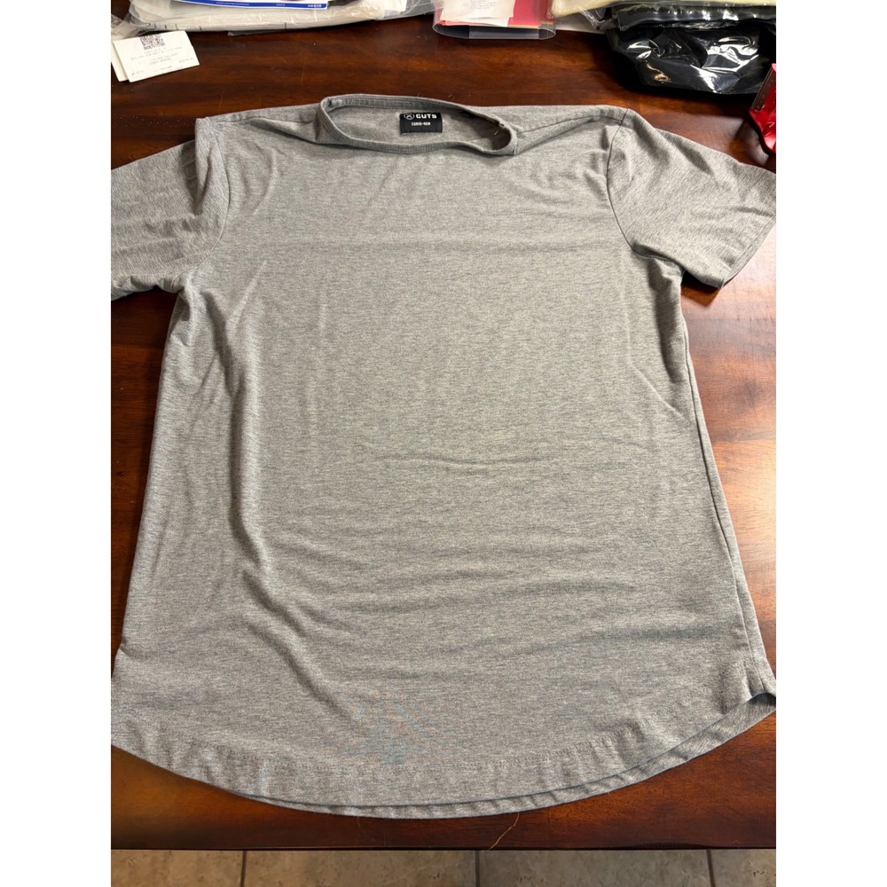 Cuts Mens Curve-Hem Short Sleeve T-Shirt Heather Gray Size Medium